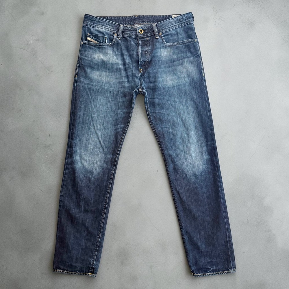 Diesel Buster Regular Slim Tapered Jeans Mens 34x32 Blue Wash 0831Q Button Fly